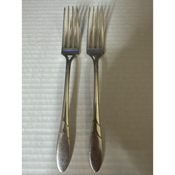 Oneida Community Lady Hamilton Dinner Fork 7.25" Silverplate Flatware (2) - Picture 1 of 7